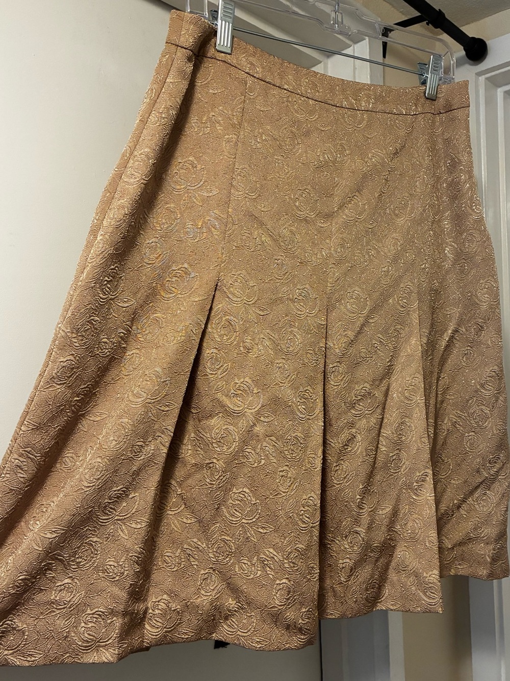 Golden Floral Patterned Pleated Summer Midi Skirt